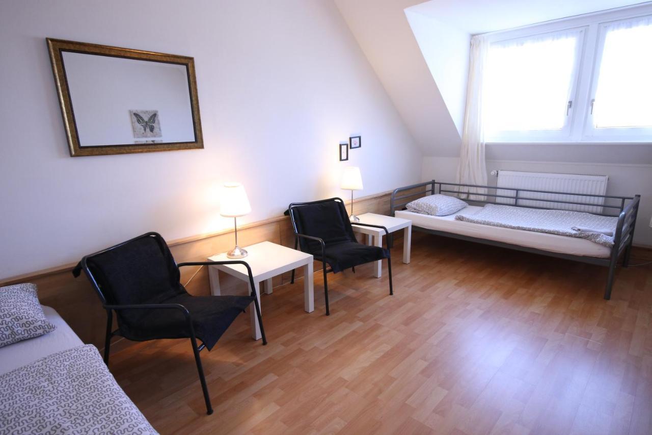 Moderne Studio Apartments Und 4 Zimmer Wohnungen In Oberhausen, Ideal Fuer Geschaeftsreisende Und Monteure Kültér fotó