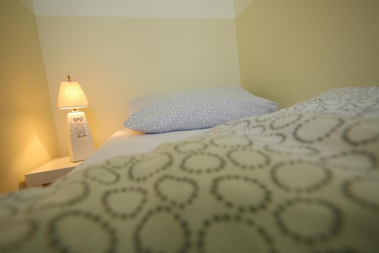 Moderne Studio Apartments Und 4 Zimmer Wohnungen In Oberhausen, Ideal Fuer Geschaeftsreisende Und Monteure Kültér fotó