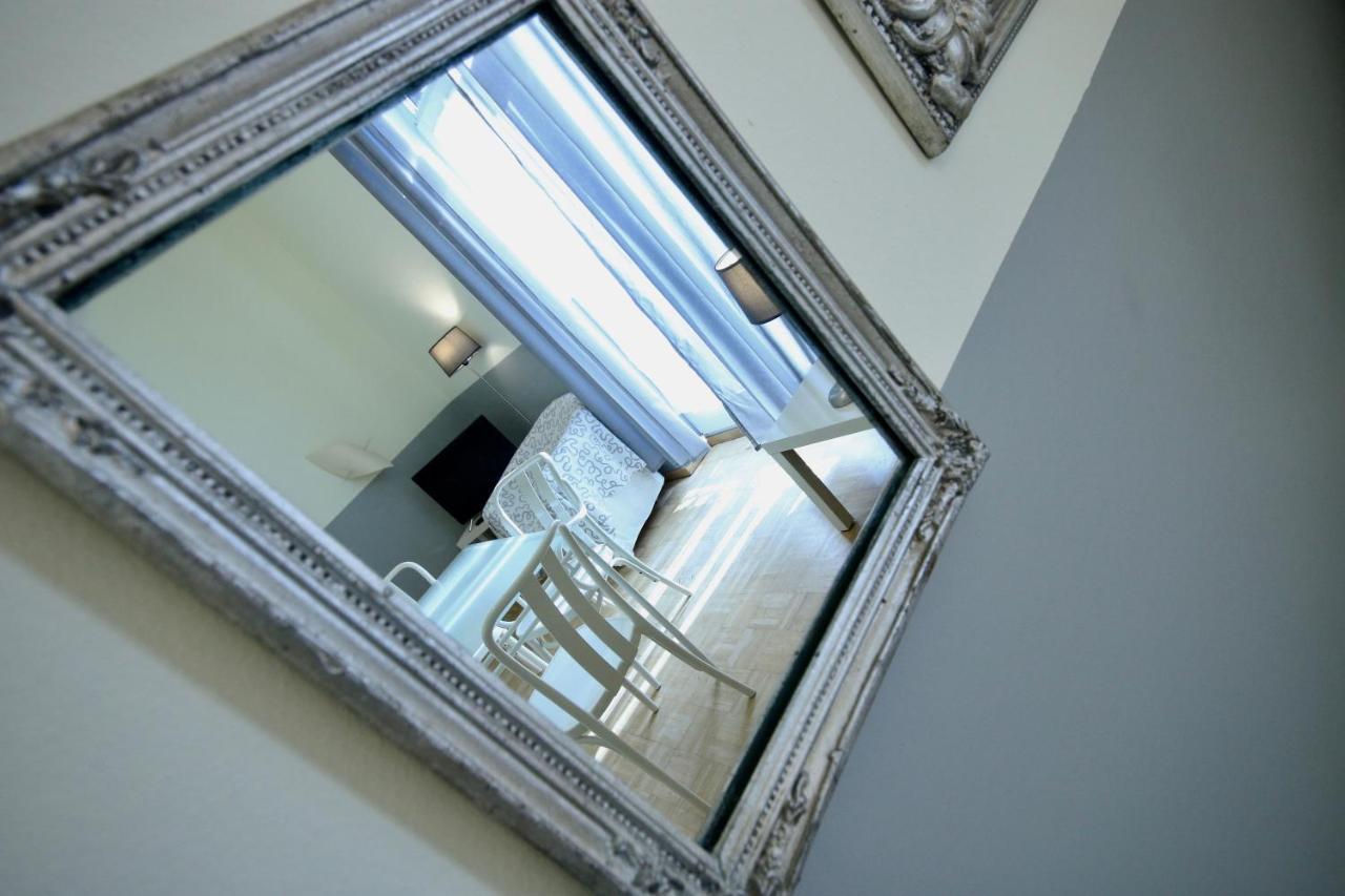 Moderne Studio Apartments Und 4 Zimmer Wohnungen In Oberhausen, Ideal Fuer Geschaeftsreisende Und Monteure Kültér fotó