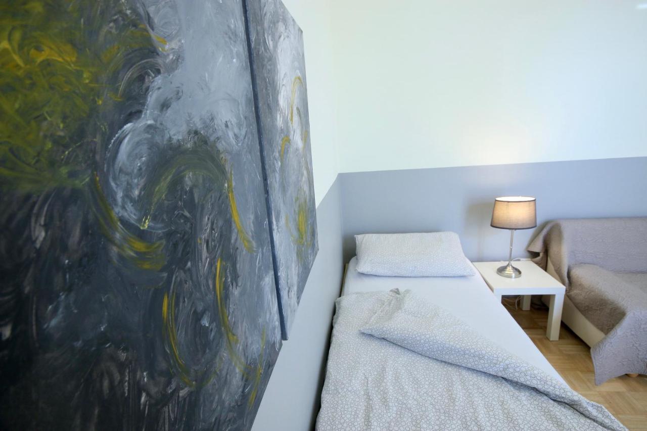 Moderne Studio Apartments Und 4 Zimmer Wohnungen In Oberhausen, Ideal Fuer Geschaeftsreisende Und Monteure Kültér fotó
